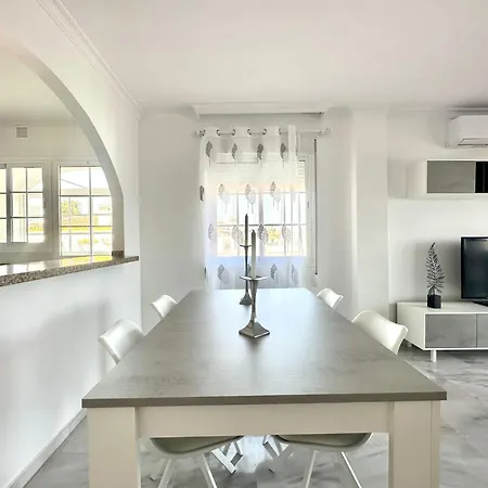 Apartamento Frontal Al Mar Penoncillo * Malaga